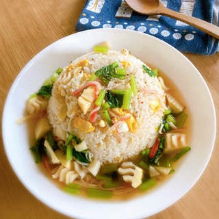 竹の子とカニカマの餡かけ炒飯